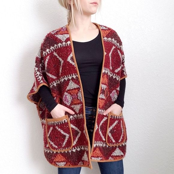 Forever 21 Sweaters - Forever 21 Southwest Tribal Open Cardigan Poncho